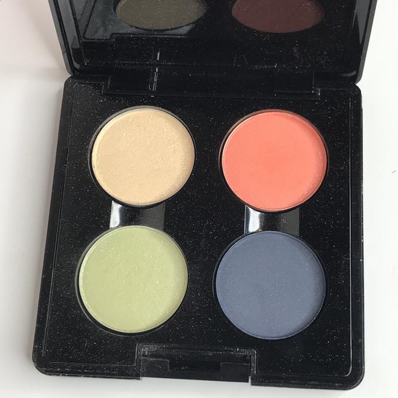 MAC Cosmetics FAFI EYES 2 Eyeshadow Quad 4 Colors - Picture 2 of 3